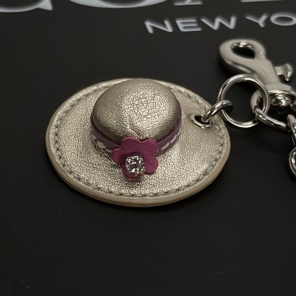 Coach Vintage Travel Beach Vacation Bag Charm Patent Leather Sunglasses Lotion - Picture 5 of 9